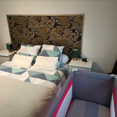 Comme A La Maison Gannat Exteriör bild