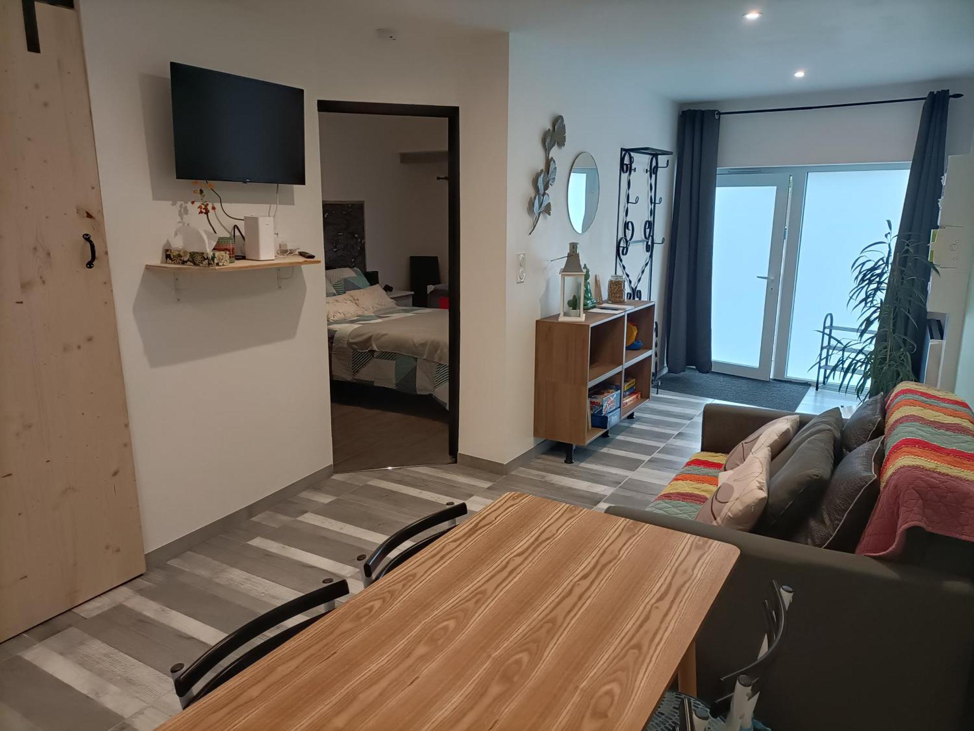 Comme A La Maison Gannat Exteriör bild